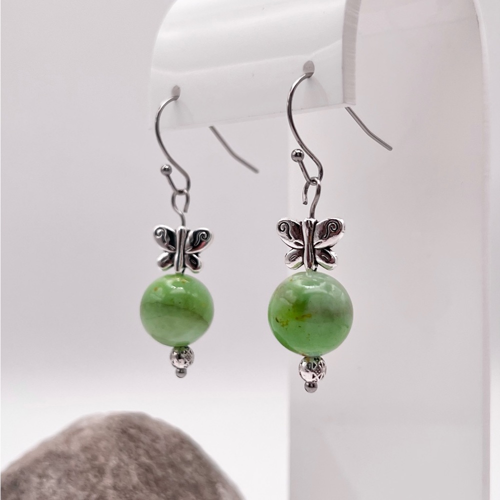 GREEN PERSIAN STONE EARRINGS